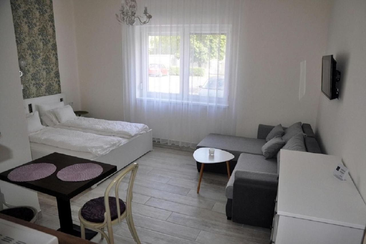 River Apartment Makó Dış mekan fotoğraf