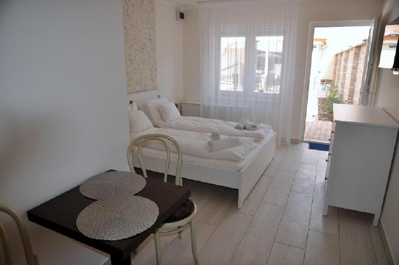 River Apartment Makó Dış mekan fotoğraf